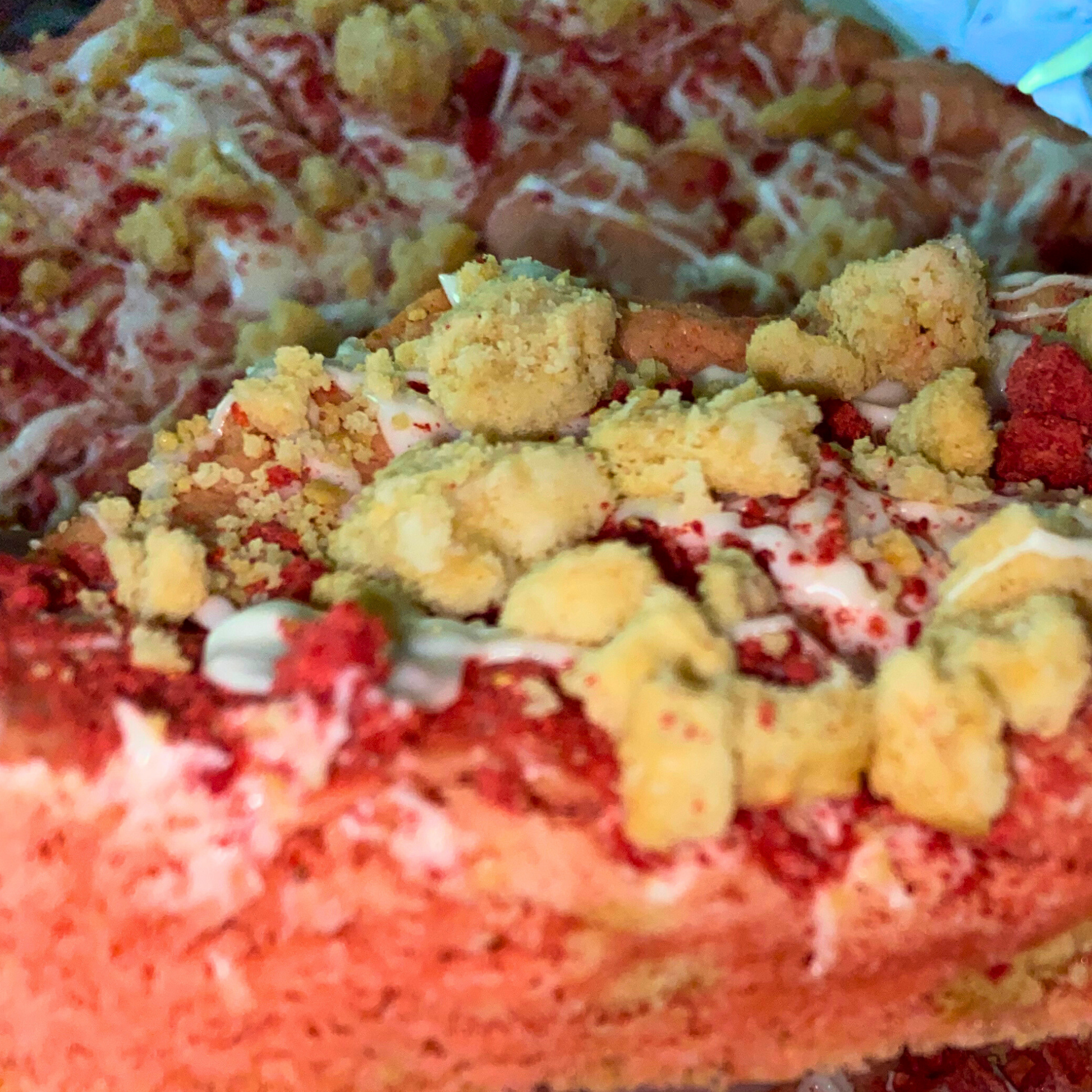 Strawberry Shortcake Crunch Cookie Bar